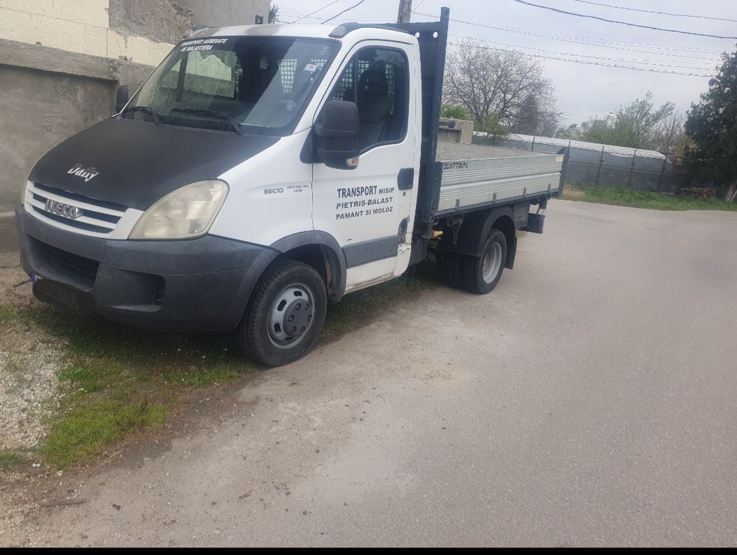 Asfaltari curţi /betonare