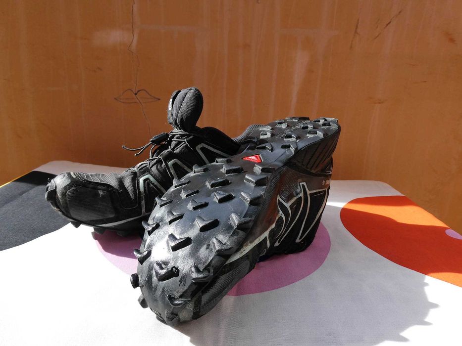 продавам дамски маратонки salomonspeedcross 4,номер 38