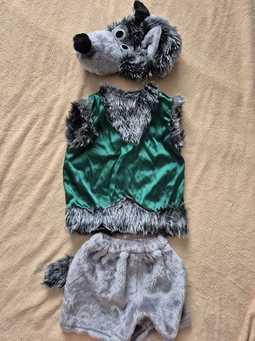 Новогодний костюм волка