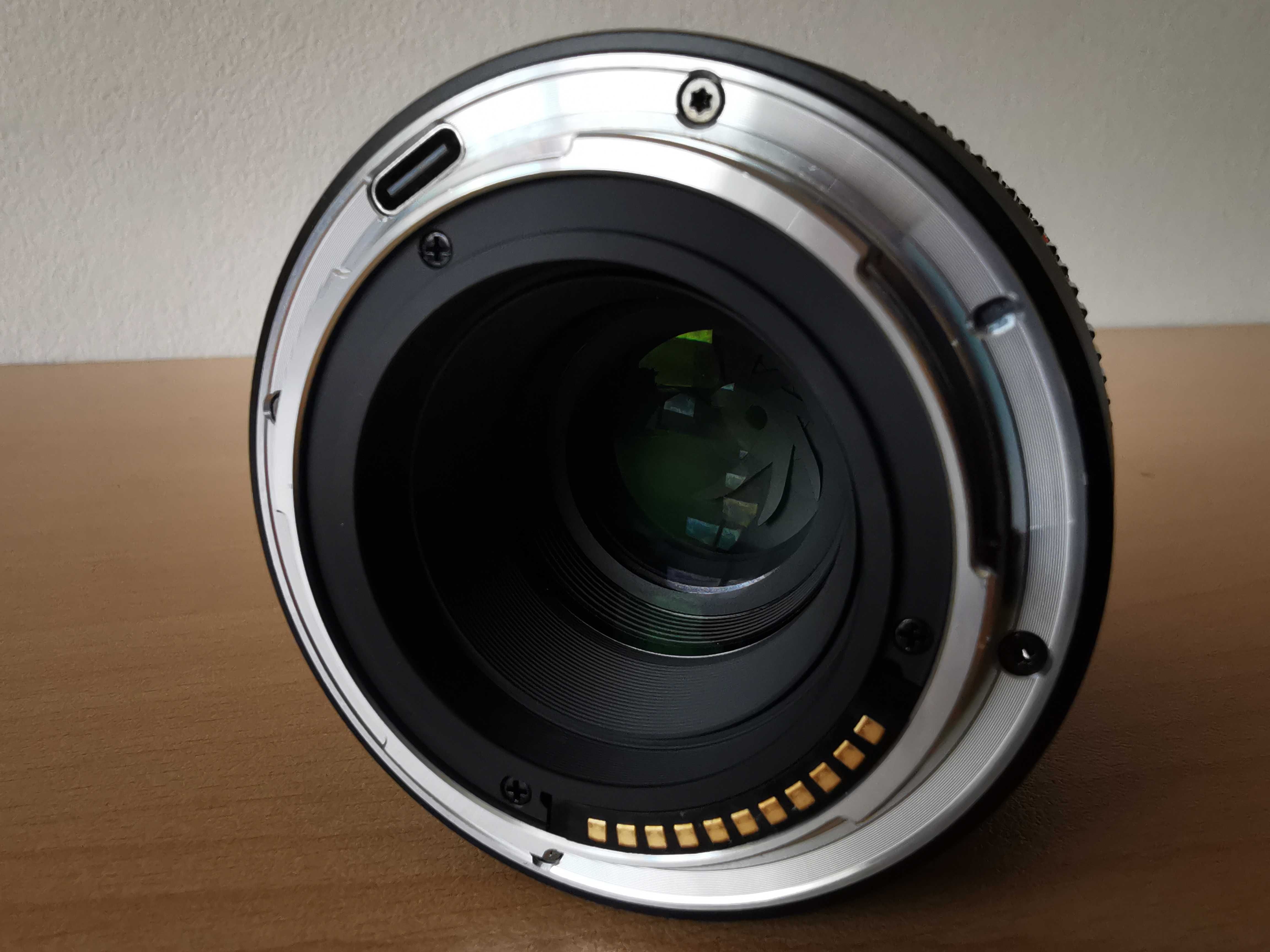 Viltrox AF 50/1.8 Z обектив за Nikon Z фотоапарати