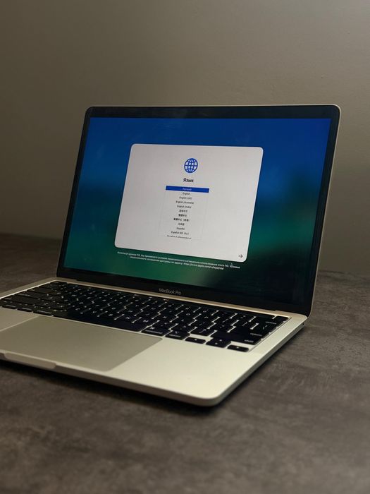 Apple MacBook Pro M1