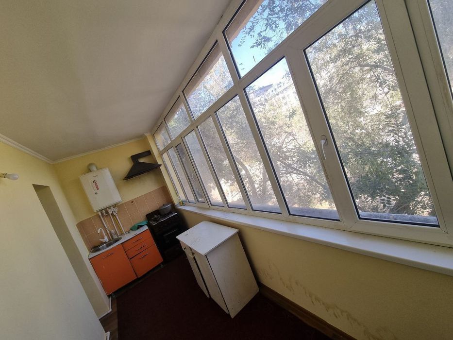 1 xonali kv ijaraga beriladi.