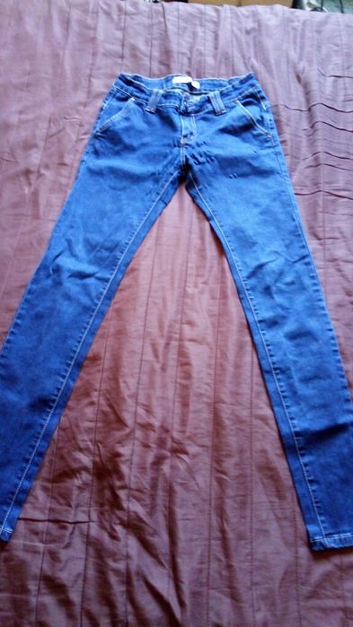 Дънки - модерни , изтъркани и др