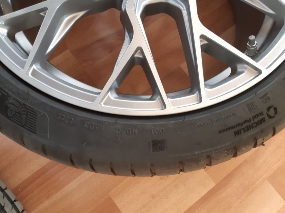 Jante 19 inch Concaver CVR1 19×8,5 ET35 5×112 Michelin Pilot Sport 4