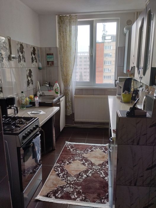 Vând apartament sau închiriez