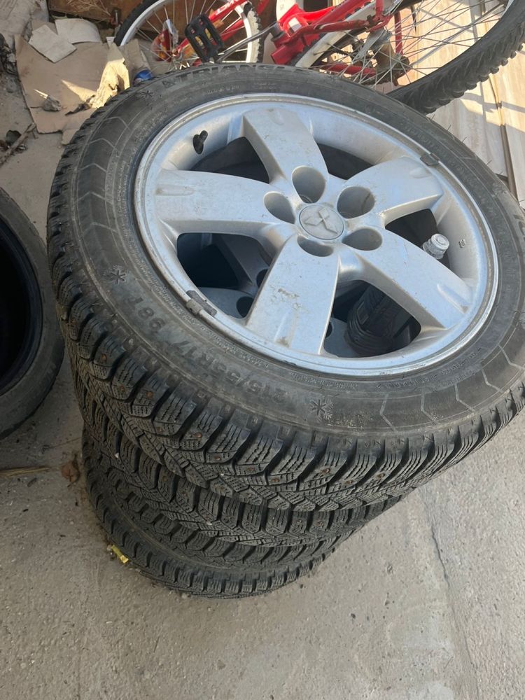 Шины с дисками R17 215/55