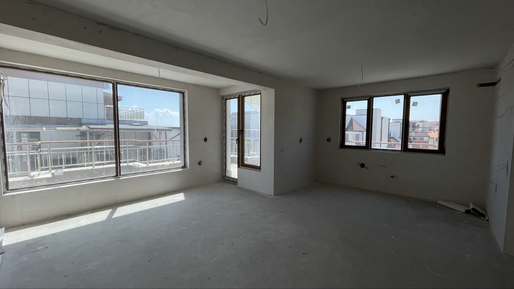 Продава се  в Бургас, Лазур -  кв.м за 0 €/ - Снимка #7