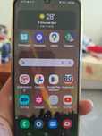 Самсунг галакси А70  128 ГБ  6 RAM  4G LTE