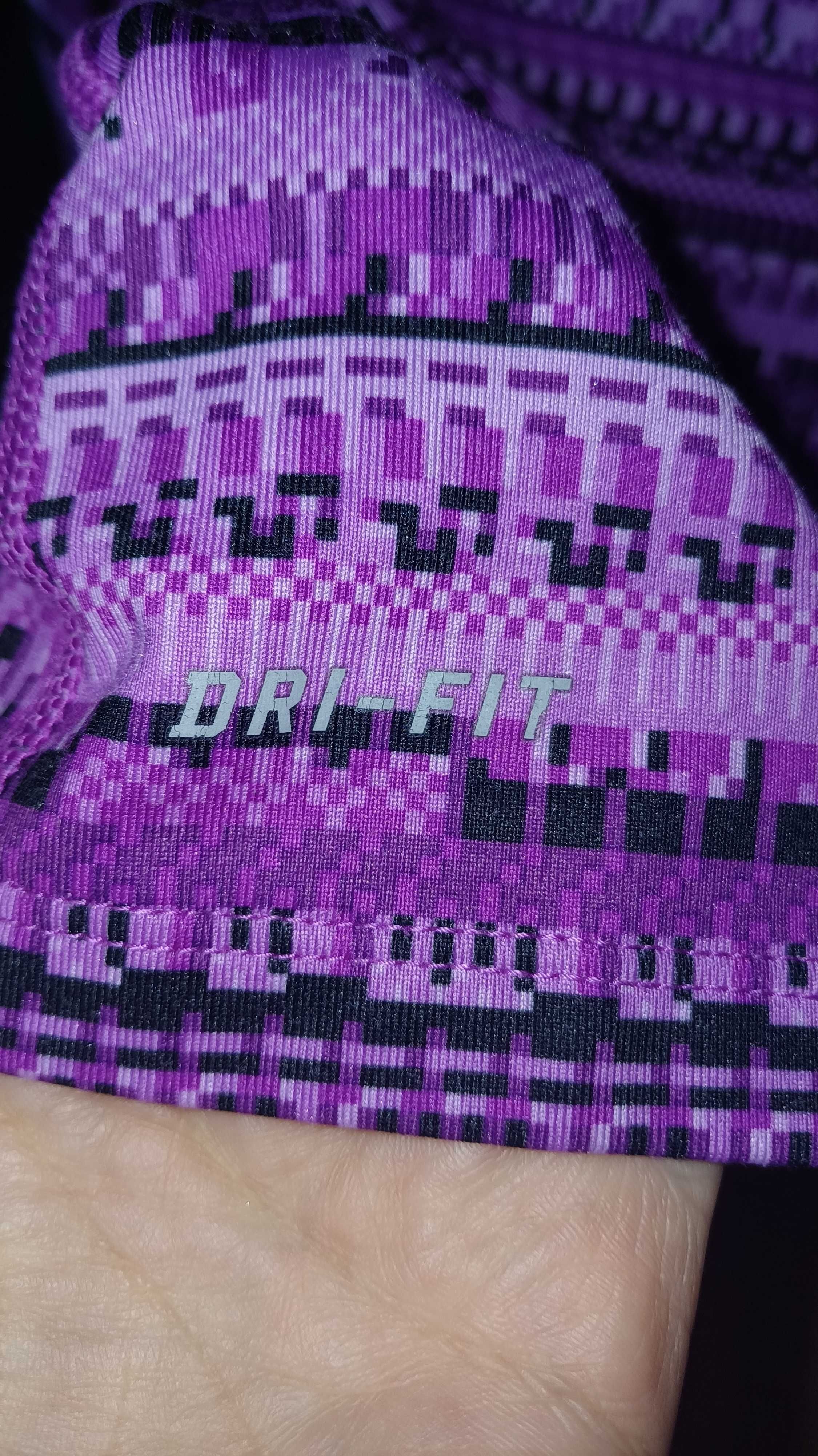 Спортна горница Nike M-L