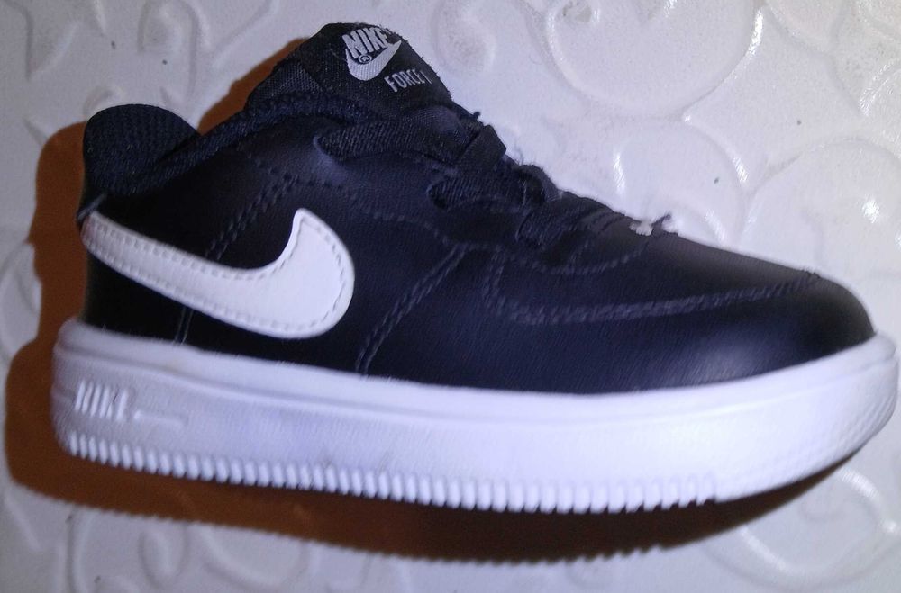 NIKE AIR FORCE 1" - оригинални кецки №23.5