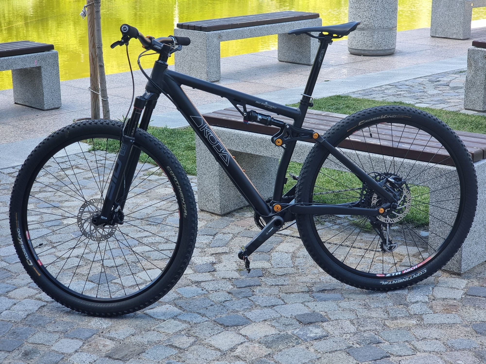 Koba Big Sentiero 29 M-L Custom Brand