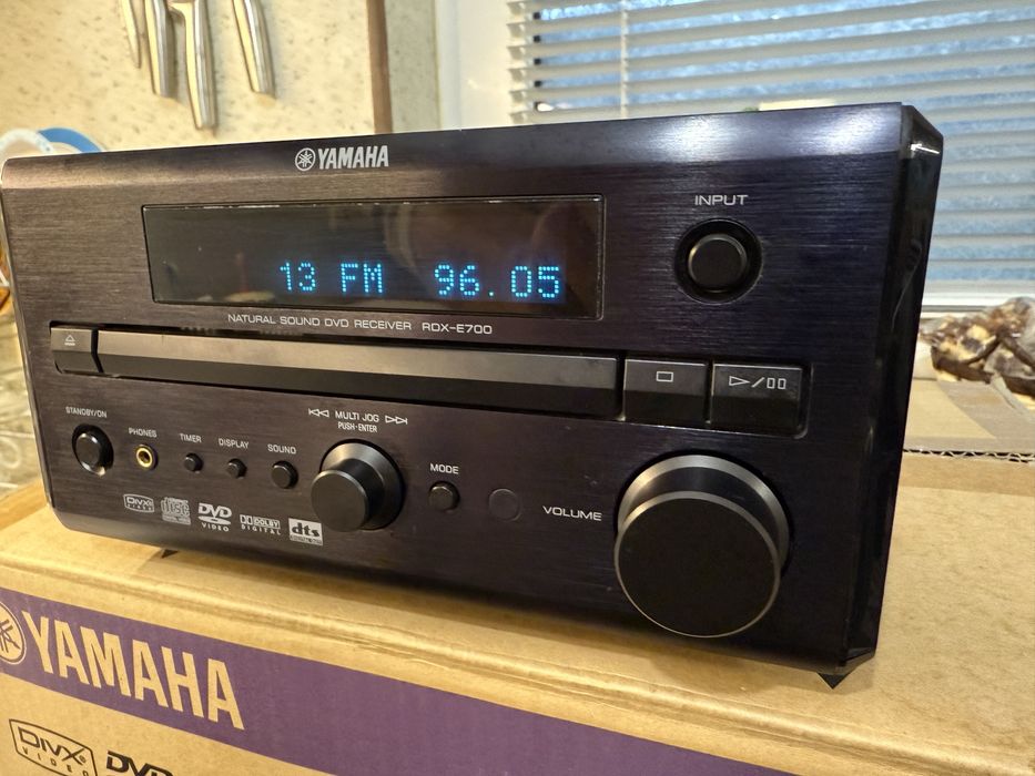Yamaha RDX-E700