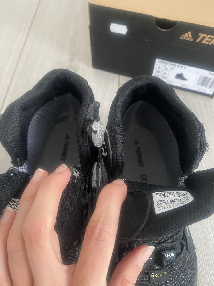 Adidas Terrex Gore-Tex Туристически обувки