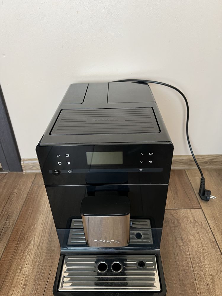 Miele cm5310 Миеле кафемашина