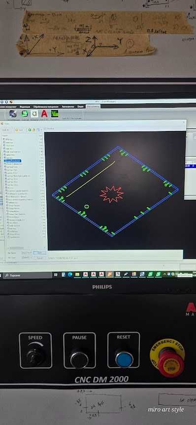 CNC пробивна машина с 4,5 kW фрезови рутер DM 2000 CNC