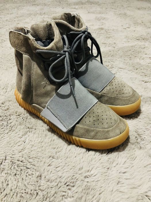 Adidas Yeezy Boost 750 “Light Brown/Gum” – Mărimea 41 1/3 EU