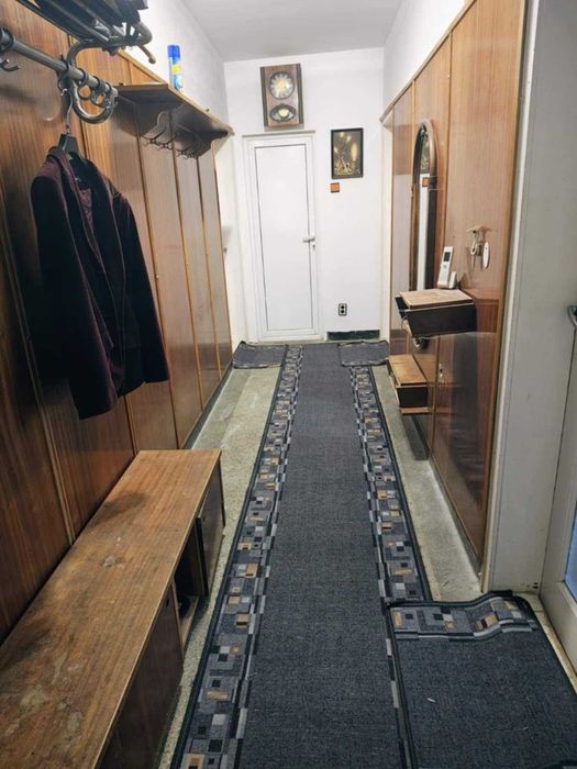 Продава се Тристаен апартамент в Русе, Център - 83 кв.м за 1422 €/кв.м - Снимка #8