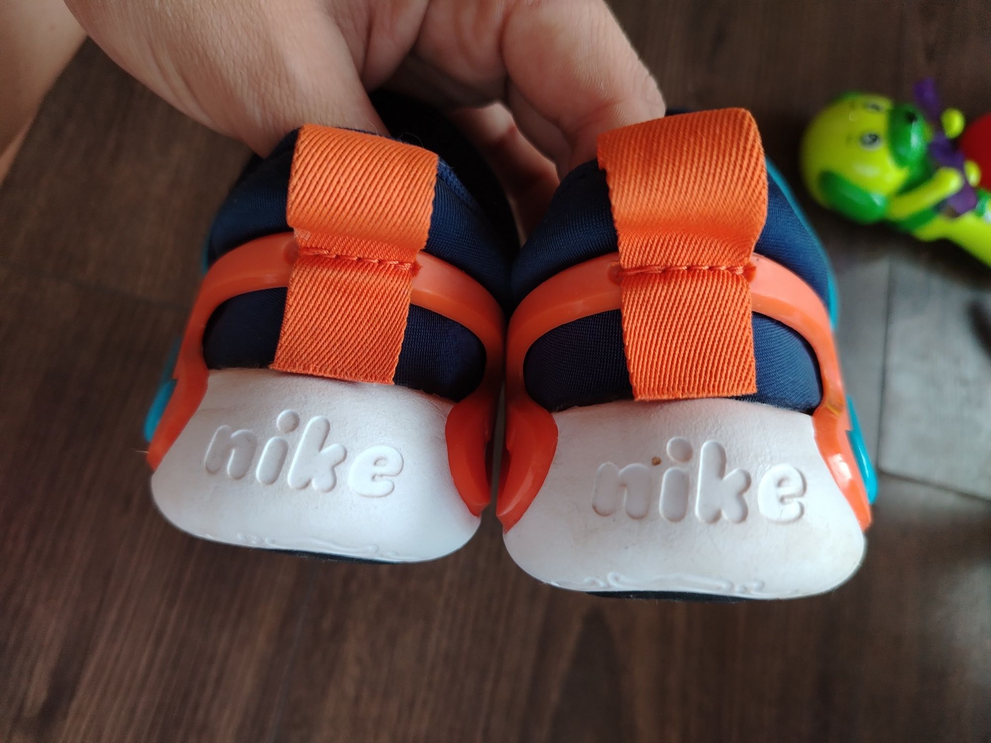 Nike dynamo go (