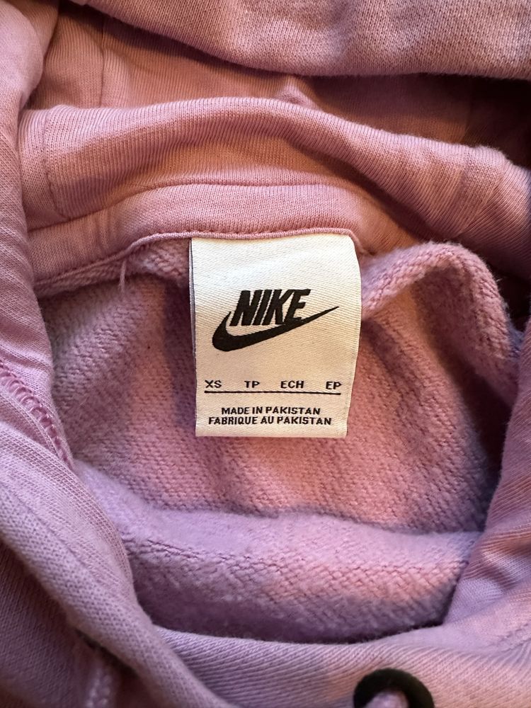 Суичър Nike размер XS
