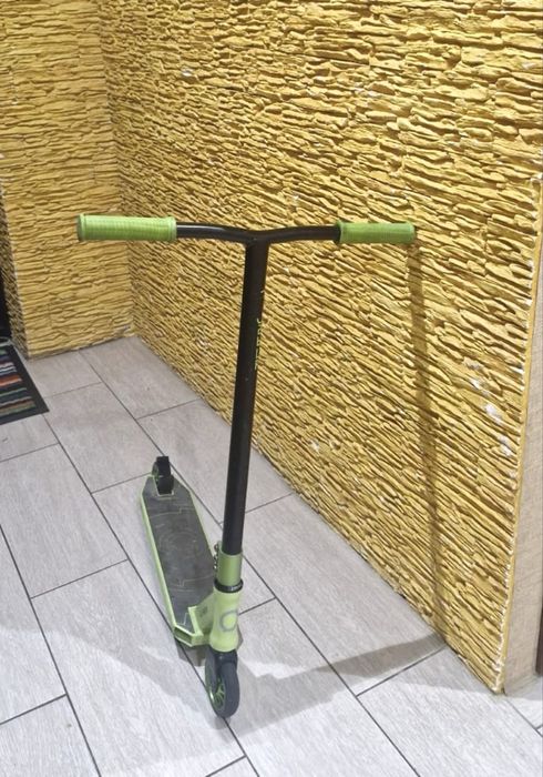 Продам  трюковой самокат