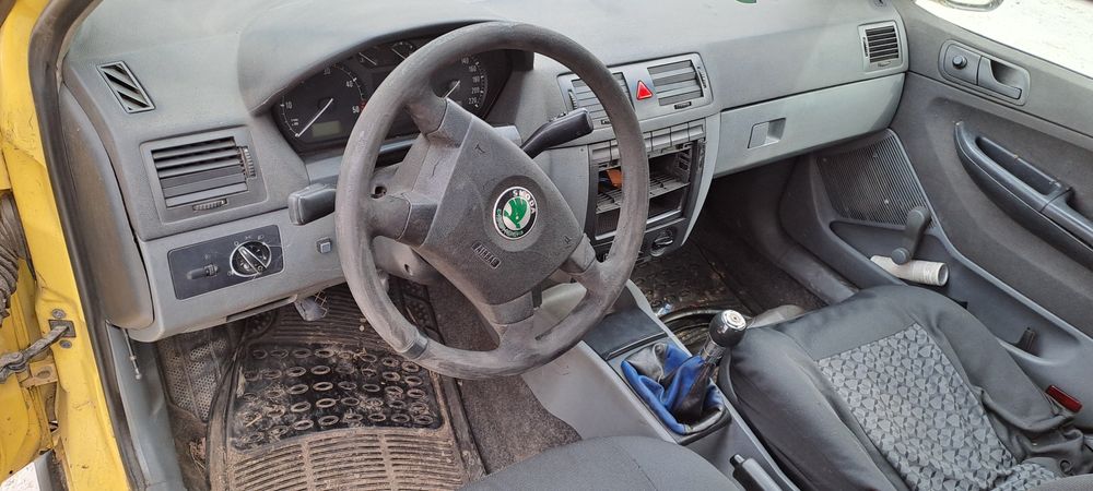 Шкода Фабиа 1.9сди 2004г - Skoda Fabia 1.9SDI