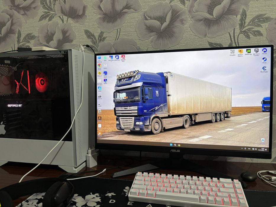 Мощный компьютер с переферией