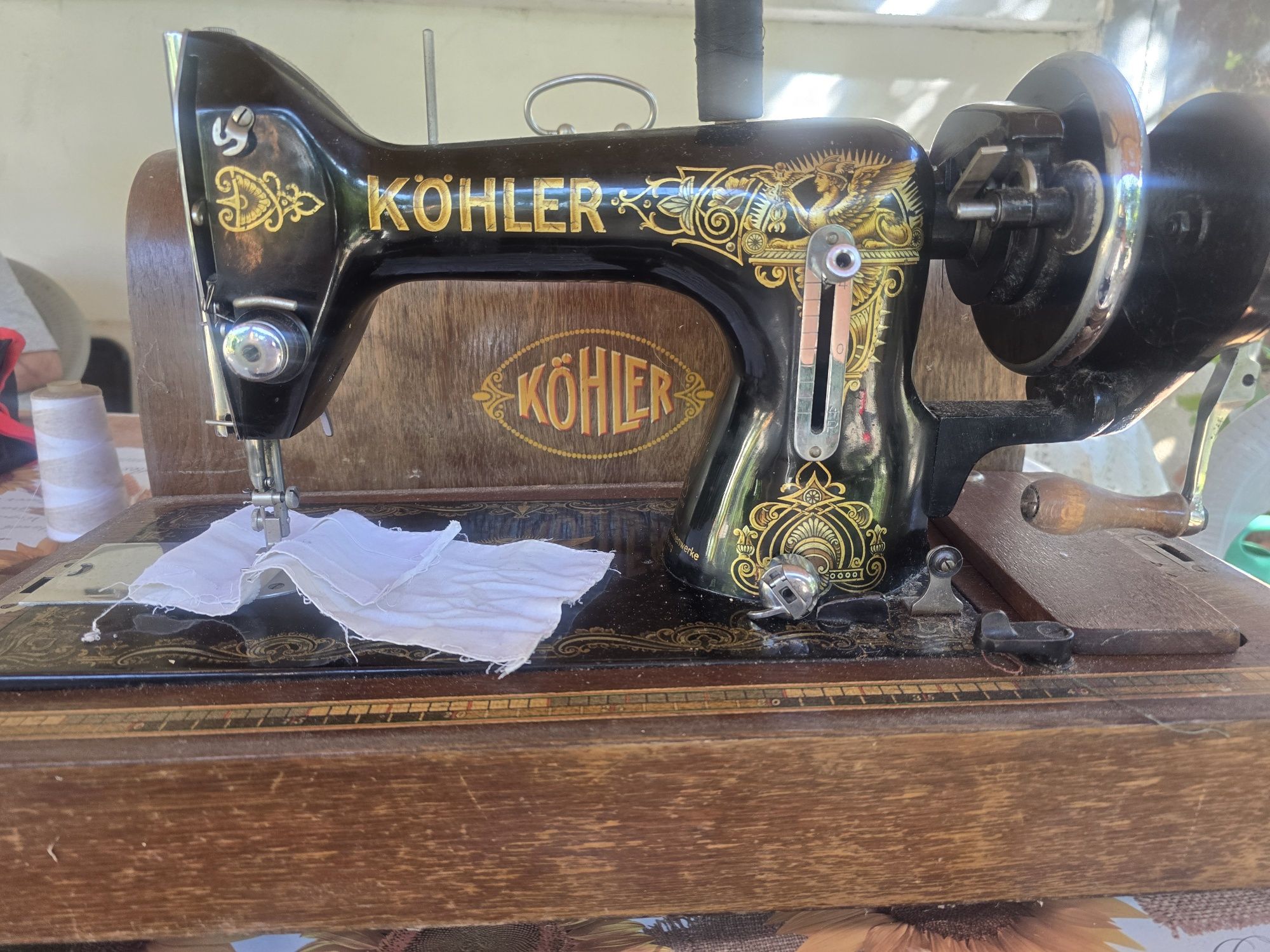 Ръчна шевна машина KOHLER.