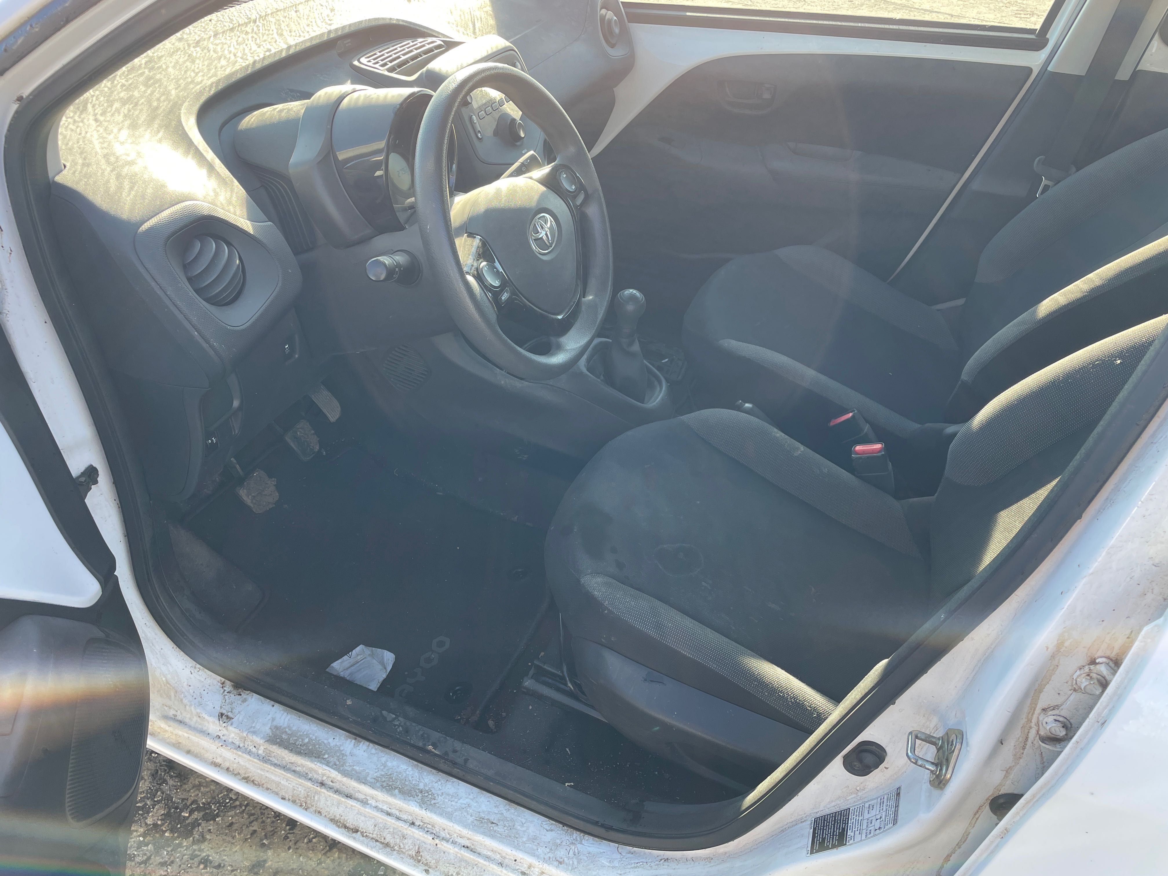 Toyota Aygo 1.0 VVTI, двигател 1KR-FE, 2022, 72 кс., 5 ск., 27 000 km.