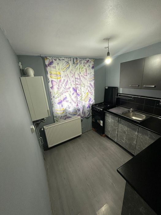 Breaza - închiriere  apartament 2 camere la curte