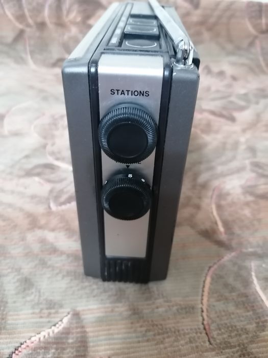 Radio Itt Tiny 109 B