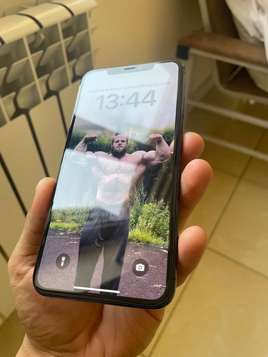Телефон Айфон XS MAX