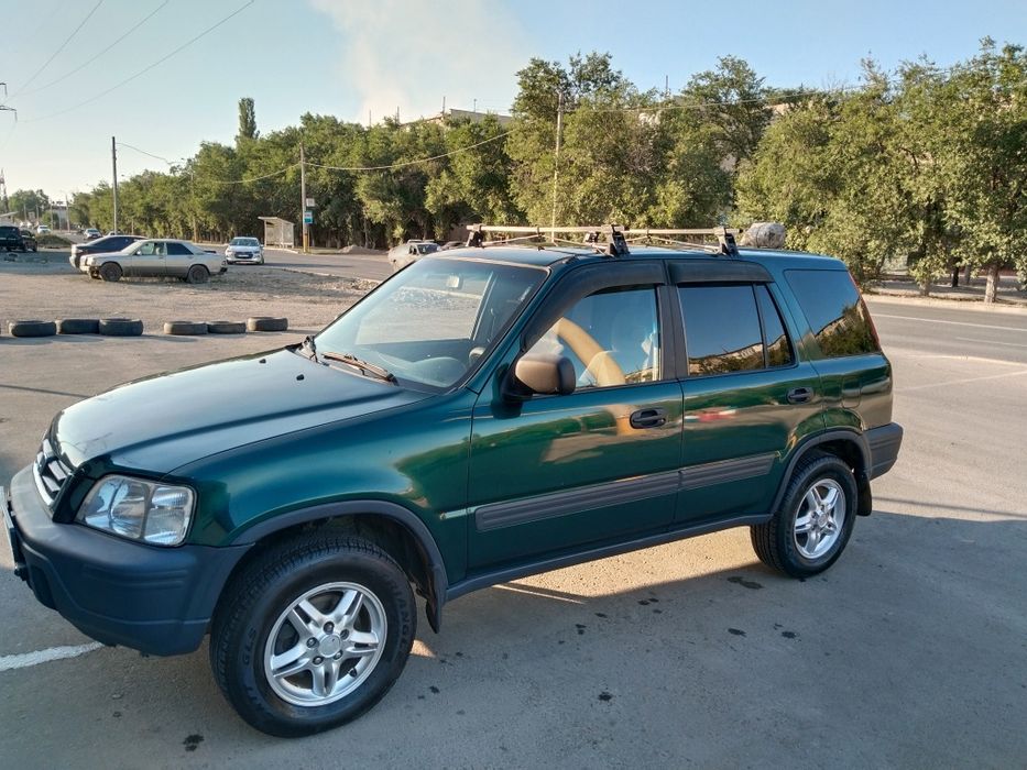 Honda CR V 2000года
