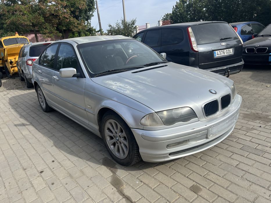 Piese bmw 320 d 136