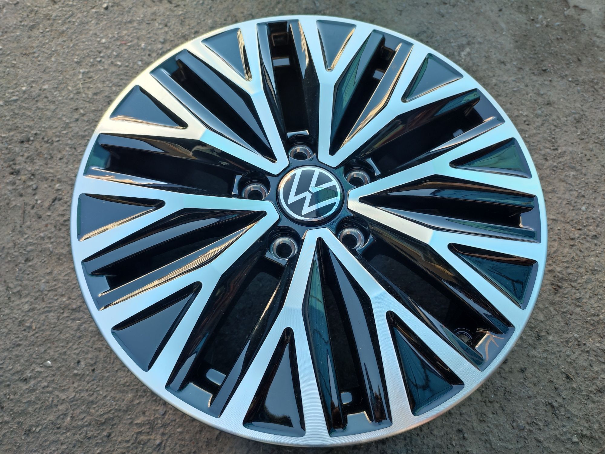 16" оригинални алуминиеви джанти за Vw Passat, golf, touran...