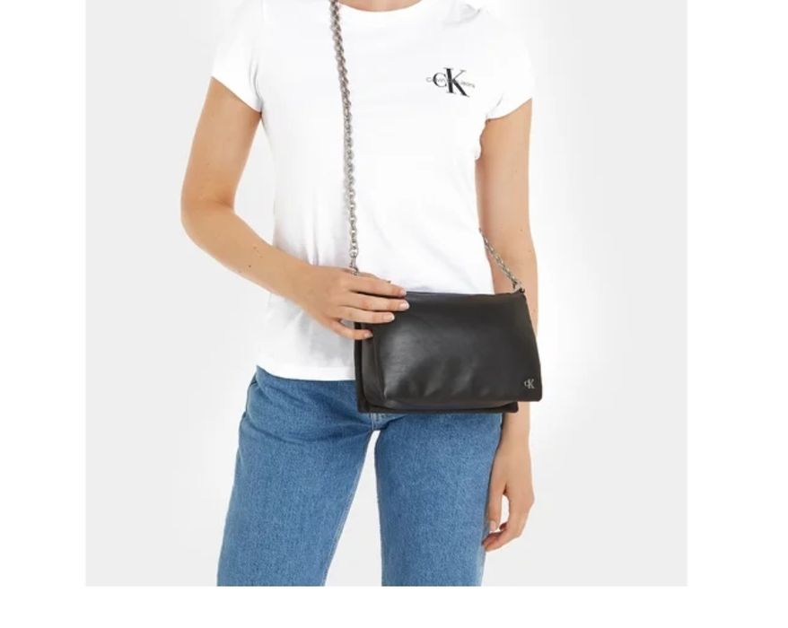 Продавам дамска чанта