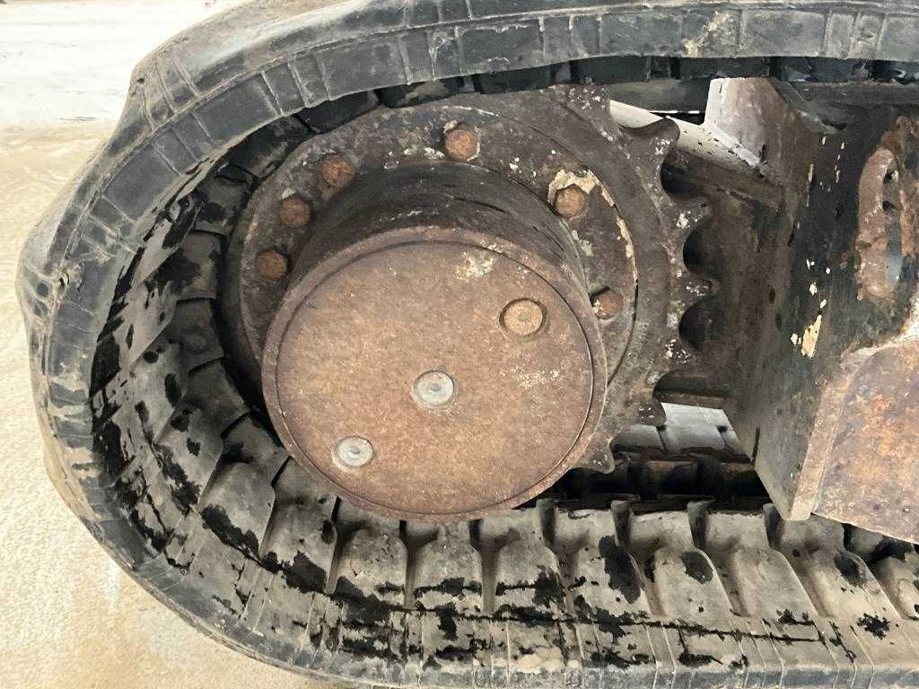 Miniescavator Bobcat E35 de vânzare