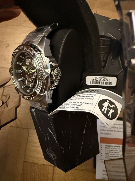 Нови Часовници Philipp Plein