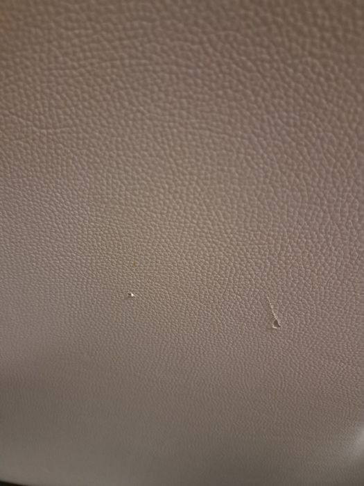 Vand pat cosmetica 350 de lei