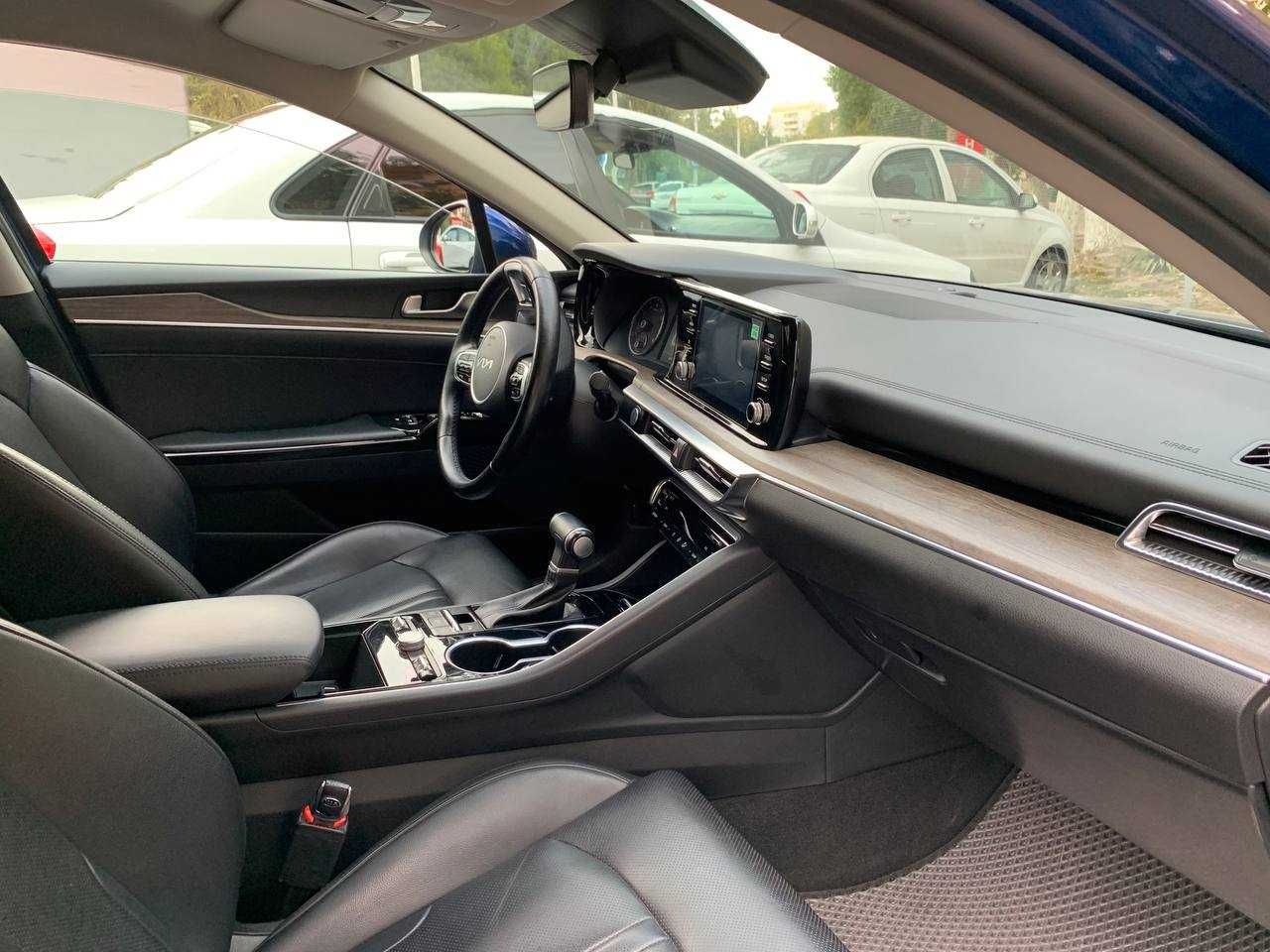 KIA  K5    prestige