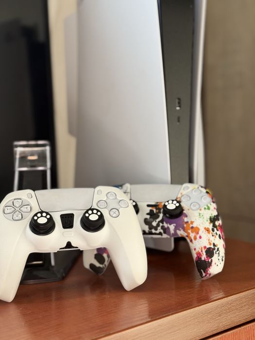 Продам Игровую Приставку Playstation 5 Плейстейшн 5