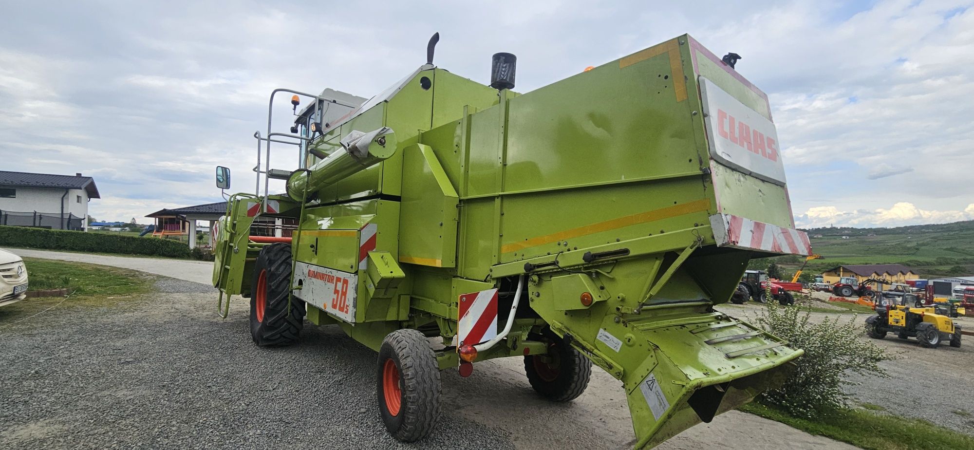 Claas Dominator 58s 3m. 6 cilindri