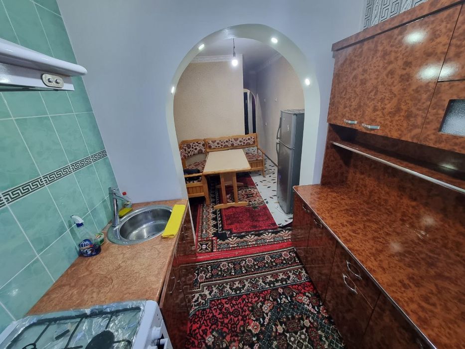Maftuna Bar yonida 3 xonali uy ijaraga beriladi