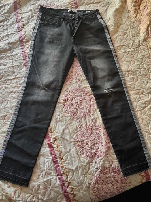 Дамски дънки размер 33