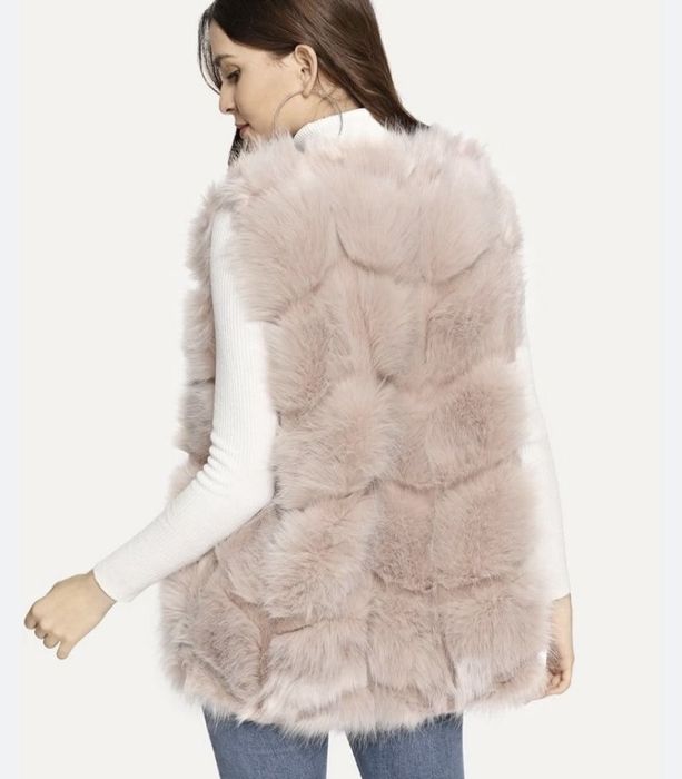 Пухен елек shein