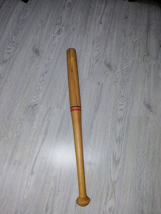Vand Bata 66 cm Brăila