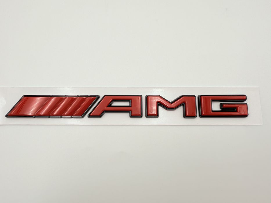 Emblema Mercedes AMG Bicolor soate rosu/negru