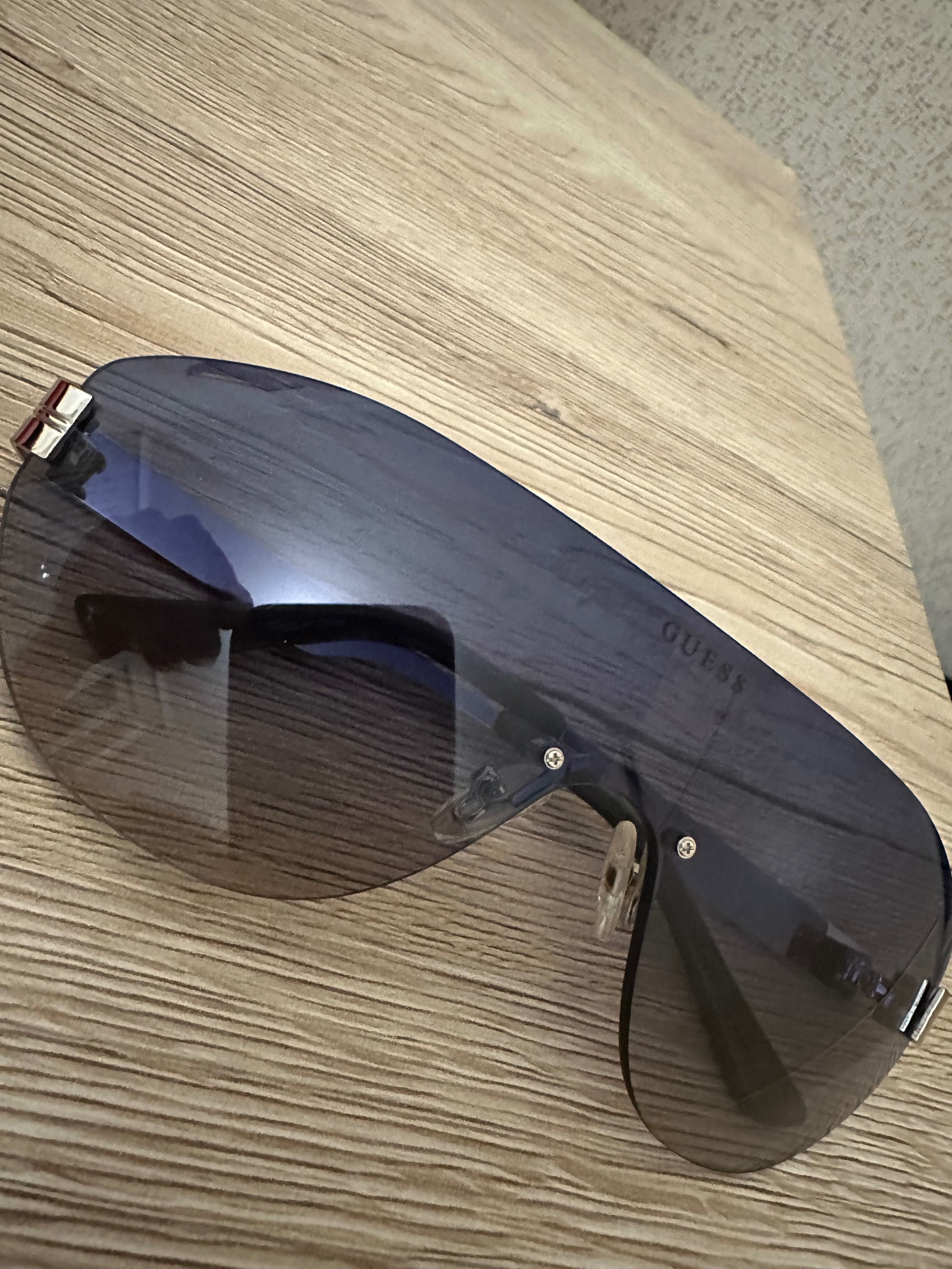 Очила Guess!Оригинални