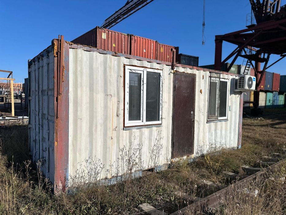 Продаю контейнер 20-футовый жилой в  Караганде в отличном состоянии.