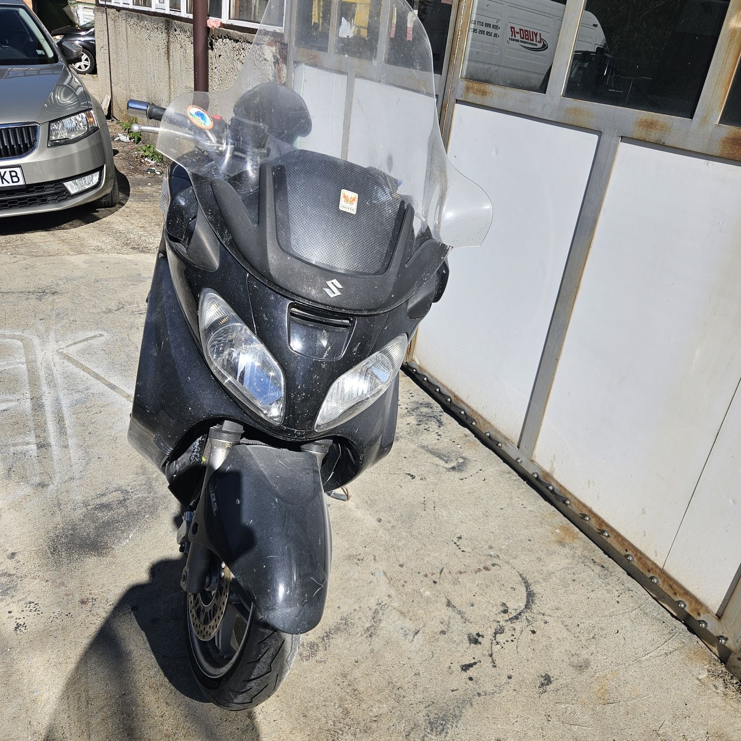 Suzuki Burgman-Сузуки Бъргман 650 на части!!!