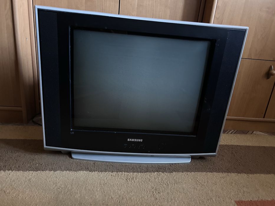 Продам телевизор Samsung